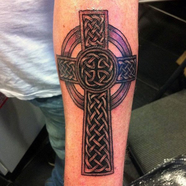 tatouage croix celtique 161