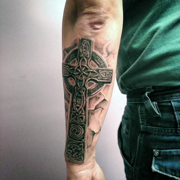 tatouage croix celtique 177