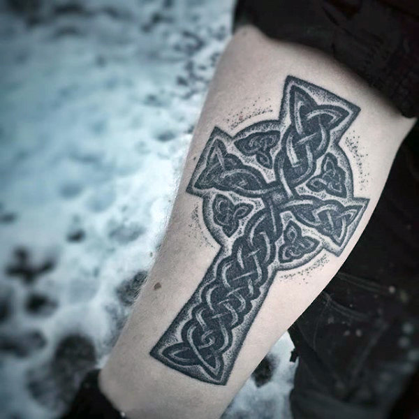 tatouage croix celtique 185