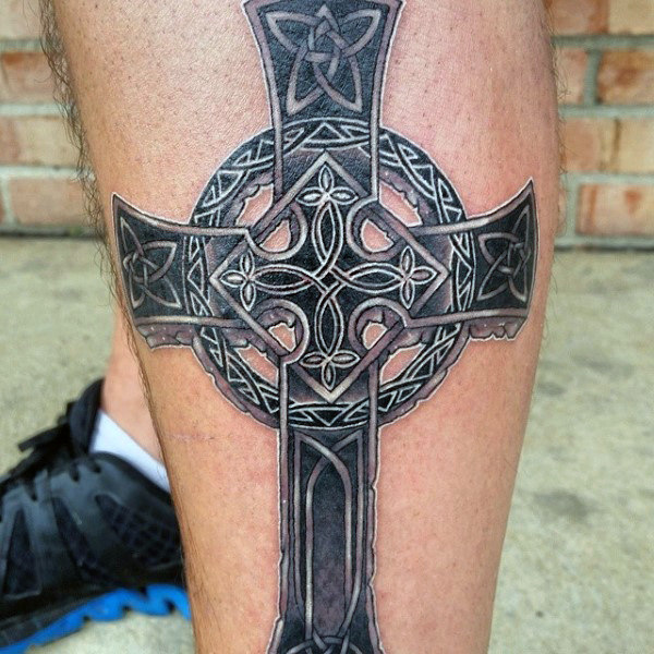 tatouage croix celtique 269