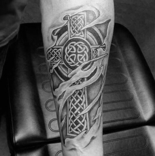 tatouage croix celtique 309