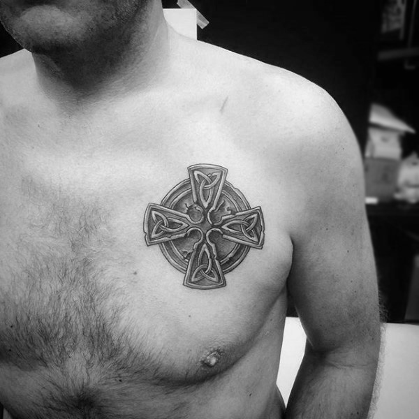tatouage croix celtique 81
