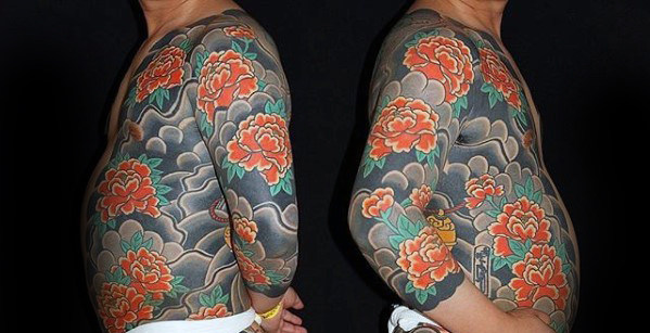 tatouage fleurs japonaises 67