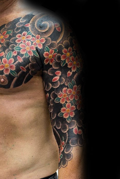 tatouage fleurs japonaises 85