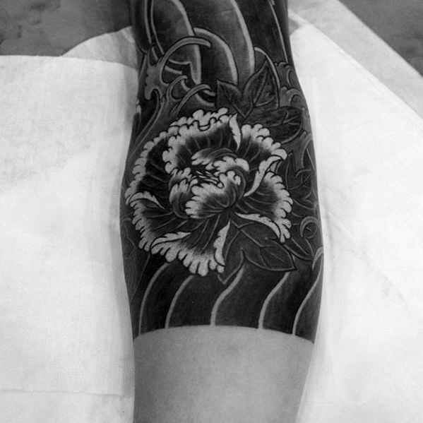 tatouage fleurs japonaises 89