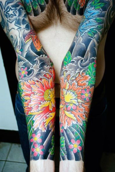 tatouage fleurs japonaises 93