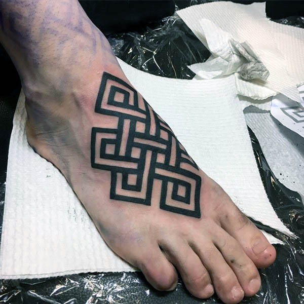 tatouage noeud infini 33