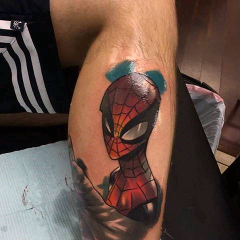 tatouage spiderman 325