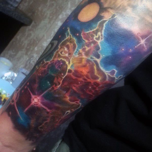 tatouage univers 141