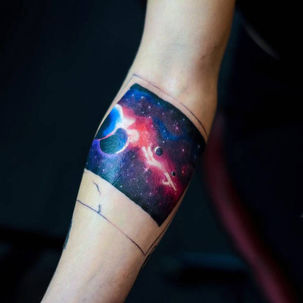 tatouage univers 209