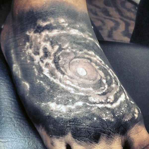 tatouage univers 273