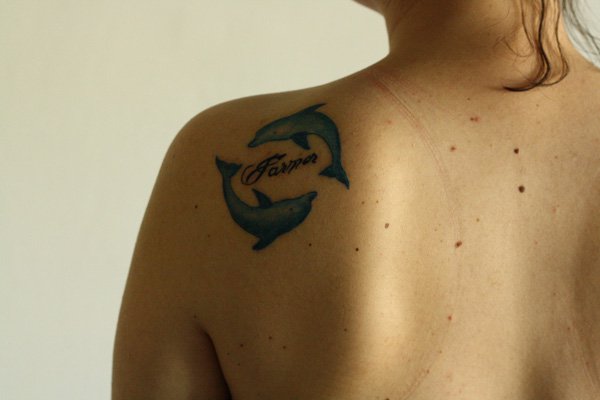 tatouage dauphin 07
