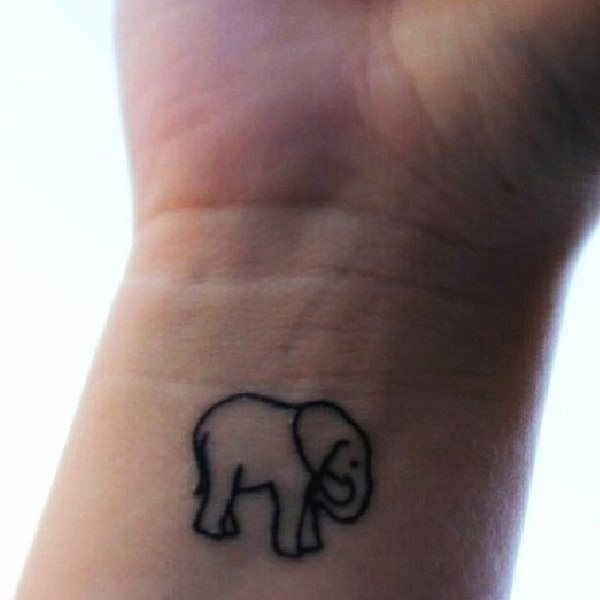 tatouage elephant 220