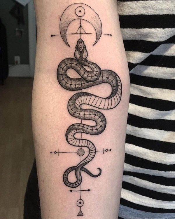 tatouage serpent 284