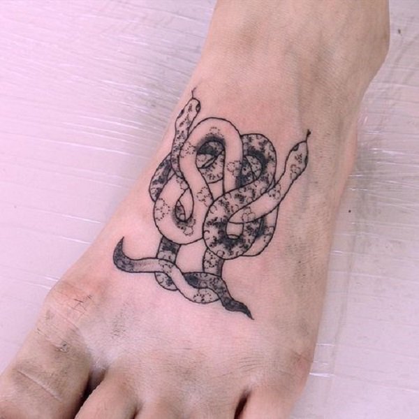 tatouage serpent 76