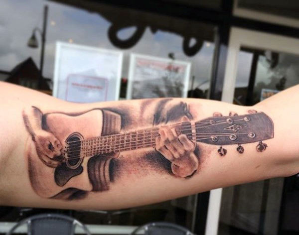 tatouage guitare 15