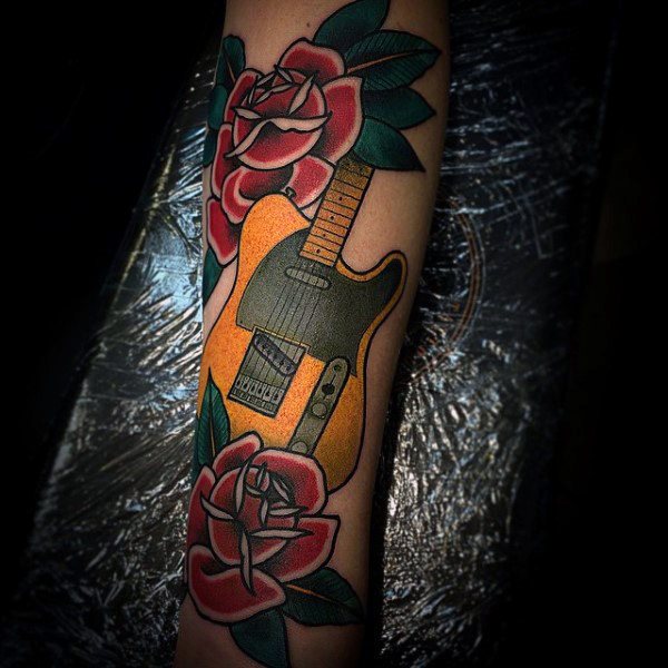 tatouage guitare 31