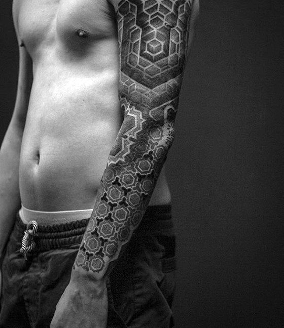 tatouage noir 11