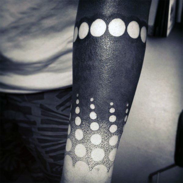 tatouage noir 19