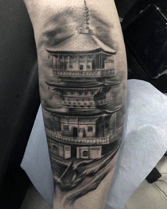 tatouage pagode 95