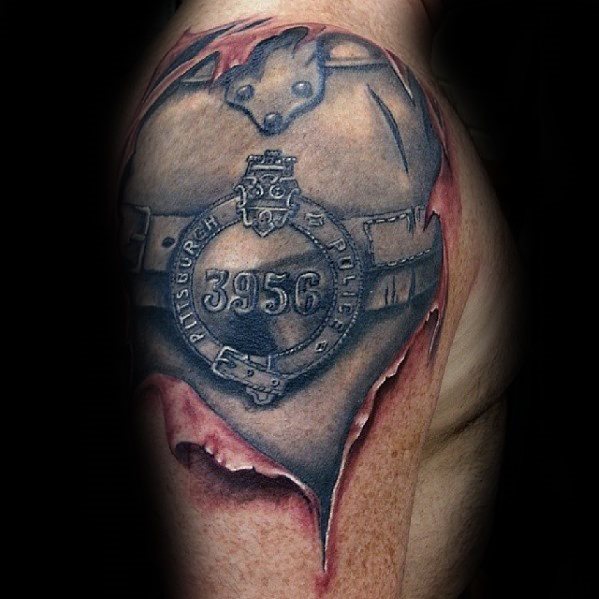 tatouage policier 45