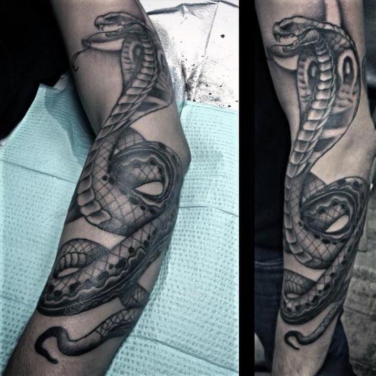 tatouage serpent cobra 93