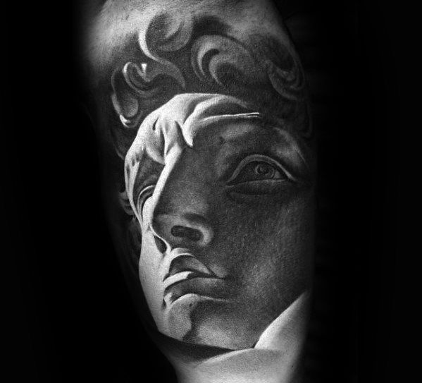tatouage statue romaine 19