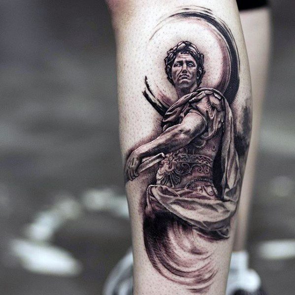 tatouage statue romaine 83