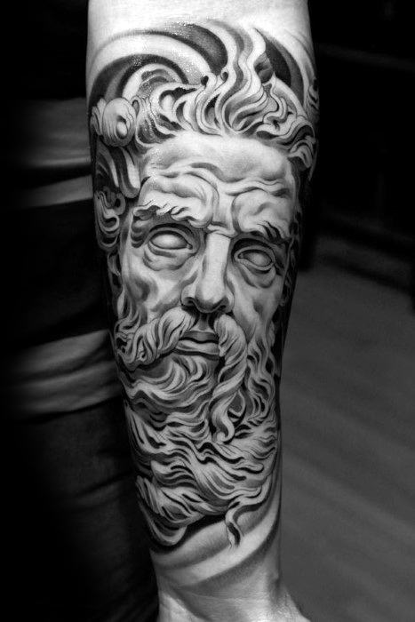 tatouage statue romaine 93