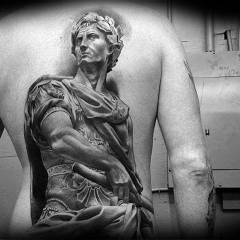 tatouage statue romaine 95