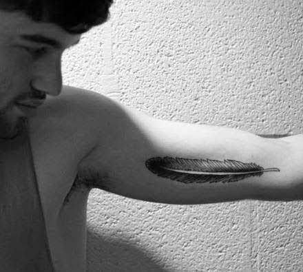 tatouage biceps 513