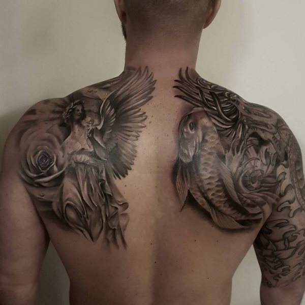 tatouage dos 29
