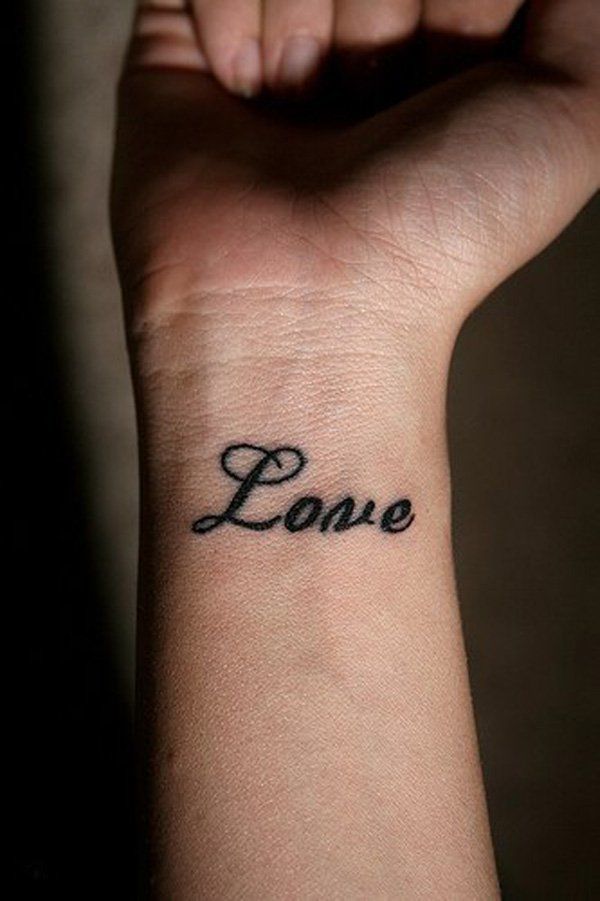 tatouage poignet 605