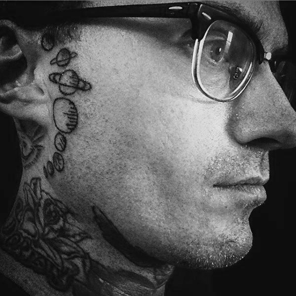tatouage visage 565