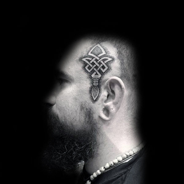 tatouage visage 673