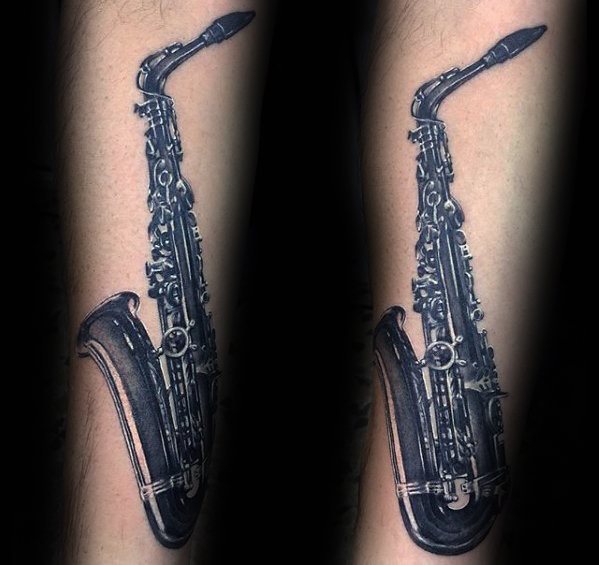 tatouage saxophone 69