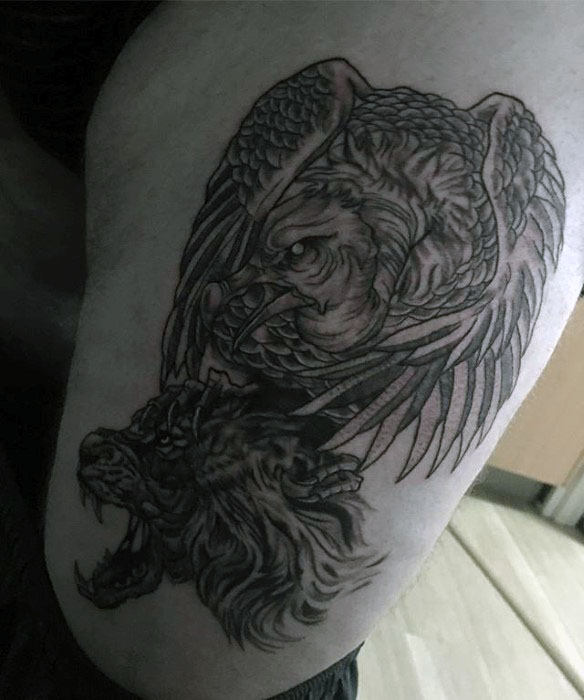 tatouage vautour 115