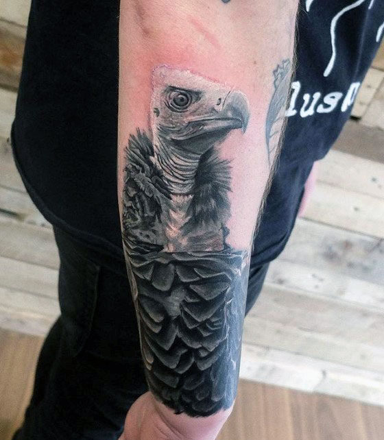 tatouage vautour 21