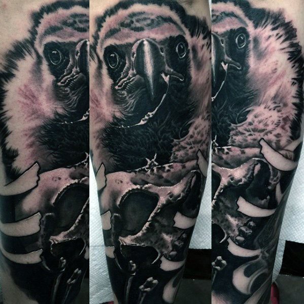 tatouage vautour 23