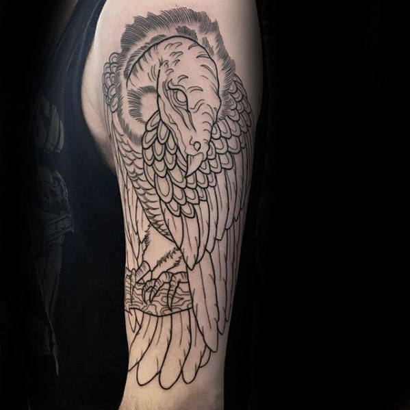 tatouage vautour 51
