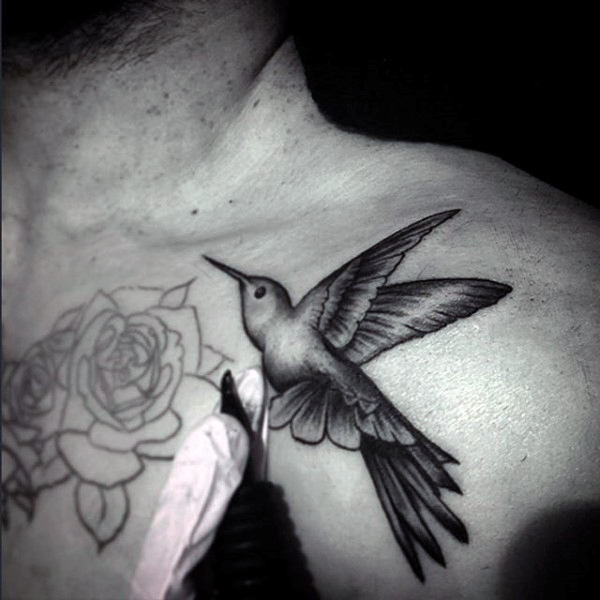 tatouage colibri 18