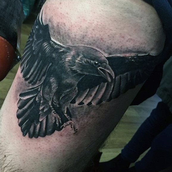 tatouage corbeau 10