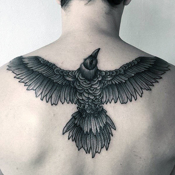 tatouage corbeau 122