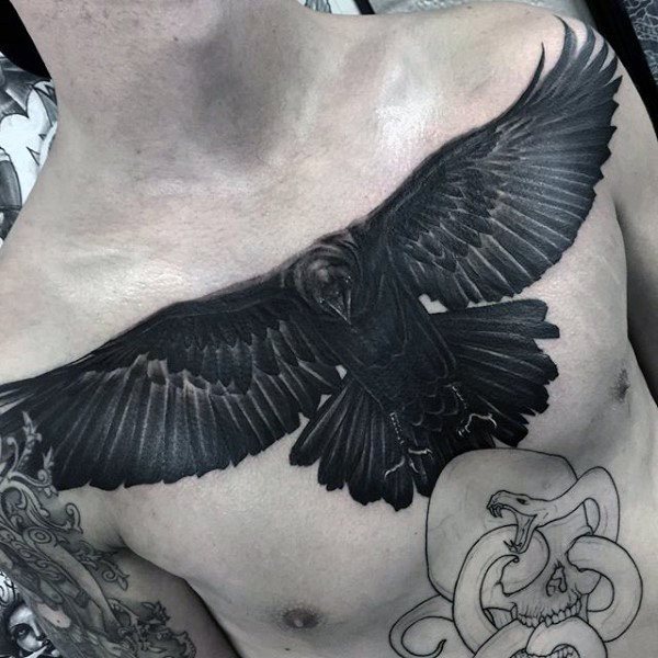 tatouage corbeau 134