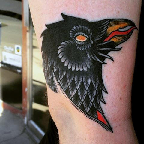 tatouage corbeau 146