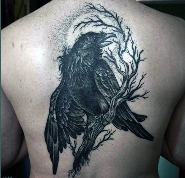 tatouage corbeau 174