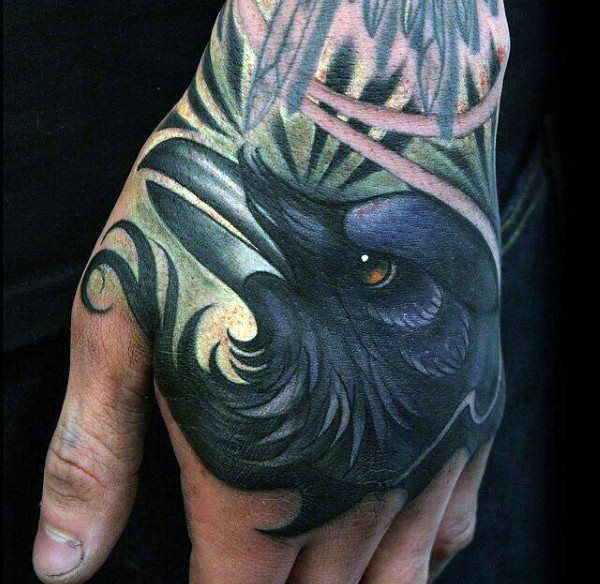 tatouage corbeau 194