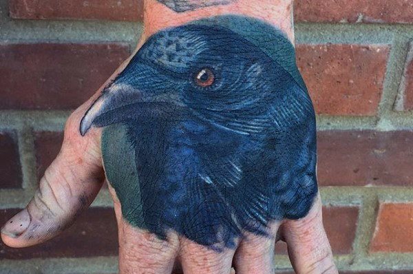 tatouage corbeau 366