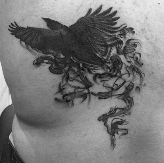 tatouage corbeau 394