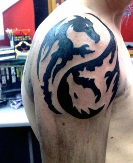 tatouage dragon 670